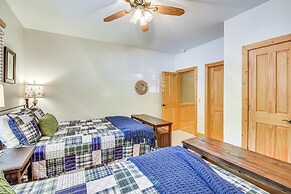 Mountain Time Cashiers Condo w/ Deck & Views!