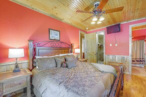 4 Mi to Grandfather Mountain: Cabin in Newland!