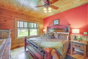 4 Mi to Grandfather Mountain: Cabin in Newland!