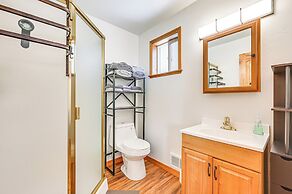 Peaceful Eureka Getaway - 1 Mi to Glen Lake!