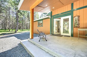 Peaceful Eureka Getaway - 1 Mi to Glen Lake!