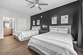 The Hollywood Suite The Gulch