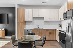 The Hollywood Suite The Gulch