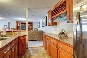 Junction City Home w/ Hot Tub - Near Milford Lake!