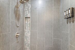 Sleek Ferndale Home w/ Ocean & Mountain Views!