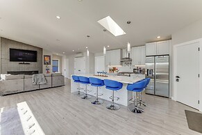 Sleek Ferndale Home w/ Ocean & Mountain Views!