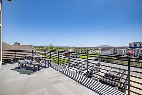 Sleek Ferndale Home w/ Ocean & Mountain Views!