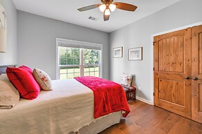 Family-friendly Abbeville Home w/ Fire Pit & Games