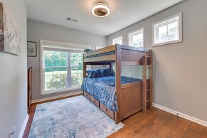Family-friendly Abbeville Home w/ Fire Pit & Games