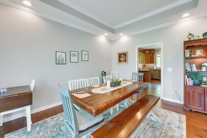 Family-friendly Abbeville Home w/ Fire Pit & Games