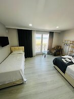 Airport Black Sea Hotel & Restaurant