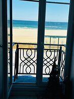 Airport Black Sea Hotel & Restaurant