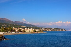 Acqua Marina 800m from the sea