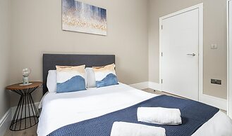 Superb Apartments opp Edgware Rd Station