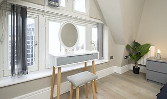 Superb Apartments opp Edgware Rd Station