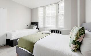 Superb Apartments opp Edgware Rd Station