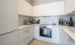 Superb Apartments opp Edgware Rd Station