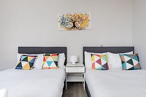 Superb Apartments opp Edgware Rd Station