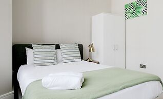 Superb Apartments opp Edgware Rd Station