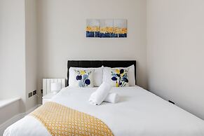 Superb Apartments opp Edgware Rd Station