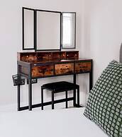 Superb Apartments opp Edgware Rd Station