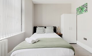 Superb Apartments opp Edgware Rd Station