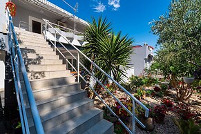 Say Close to Center and Beach 6 Kl