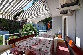 Say Close to Center and Beach 6 Kl