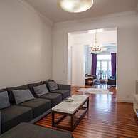 Purple Rain Elegant 2 Bedroom in Recoleta
