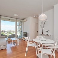 Torre Montagna I Stylish 1BR With Balcony in Nu ez