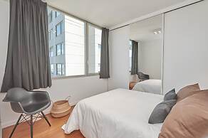 Torre Montagna I Stylish 1BR With Balcony in Nu ez