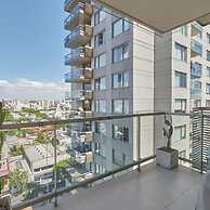 Torre Montagna I Stylish 1BR With Balcony in Nu ez