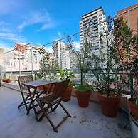Bollini Terrace 2BR With Balcony in Recoleta