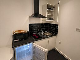 Modern studios Close to Hyde Park
