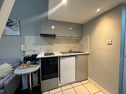 Modern studios Close to Hyde Park
