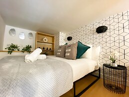 Modern studios Close to Hyde Park