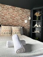 Modern studios Close to Hyde Park