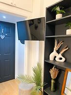 Modern studios Close to Hyde Park