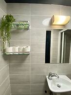 Modern studios Close to Hyde Park