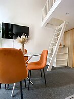 Modern studios Close to Hyde Park