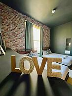 Modern studios Close to Hyde Park