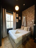 Modern studios Close to Hyde Park