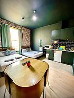 Modern studios Close to Hyde Park