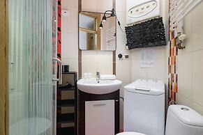 Apartment Near Old Town by Renters