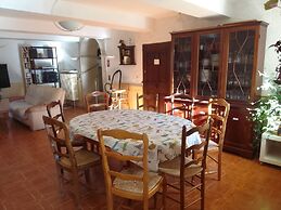 Les Favouilles