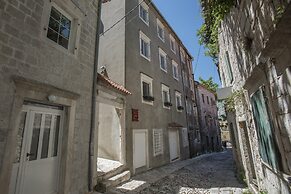 Zukic Apartments RIsan