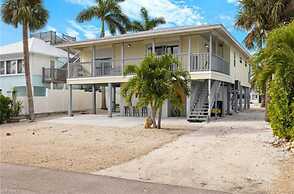 Tan Lines in Fort Myers Beach