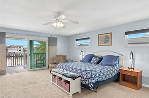 Good Times in Fort Myers Beach