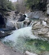 Grunberg Haus Inn & Cabins
