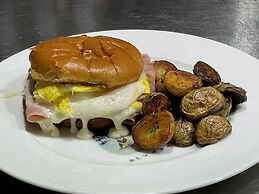 Grunberg Haus Inn & Cabins